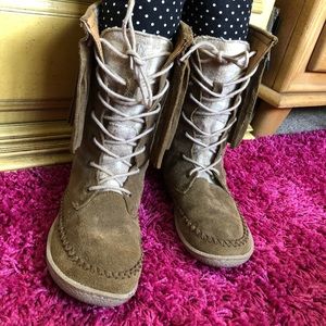 Woolrich Moccasin Boots